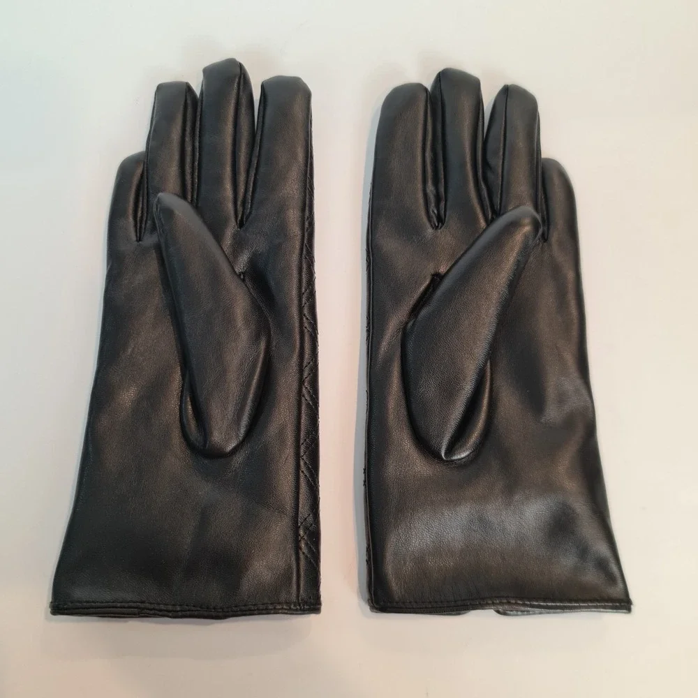 Women's Marcus Adler Quilted Leather‎ Fleece Lined Gloves Buttery Soft Bow Black